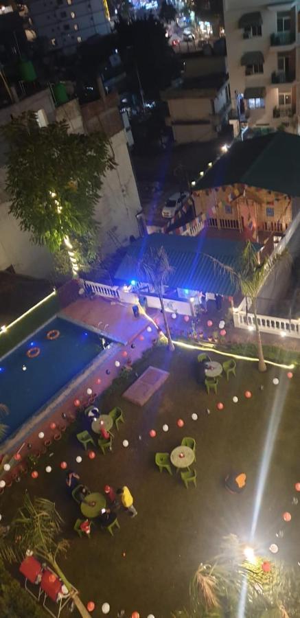 Rishikesh Grand Hotel ภายนอก รูปภาพ